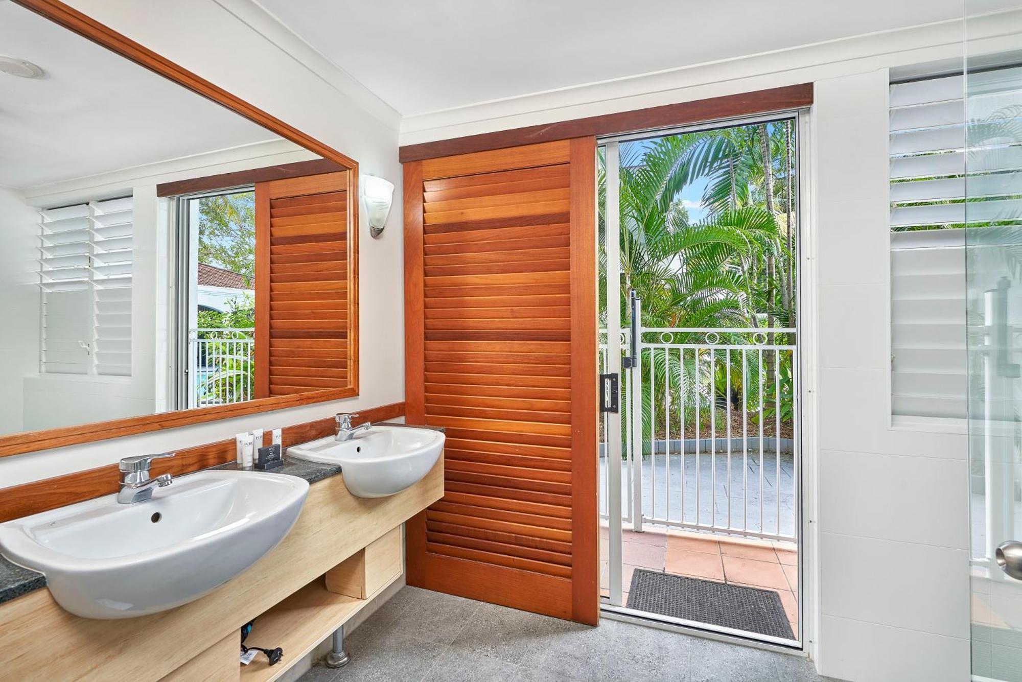 Alassio Apartments With Direct Pool Access Palm Cove Pokój zdjęcie