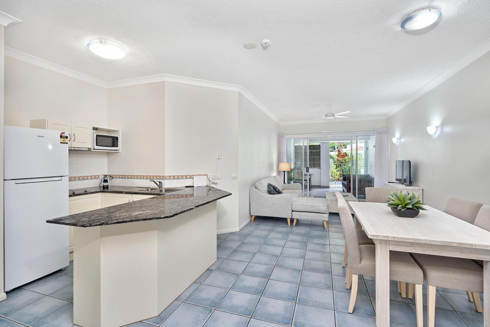 Alassio Apartments With Direct Pool Access Palm Cove Pokój zdjęcie